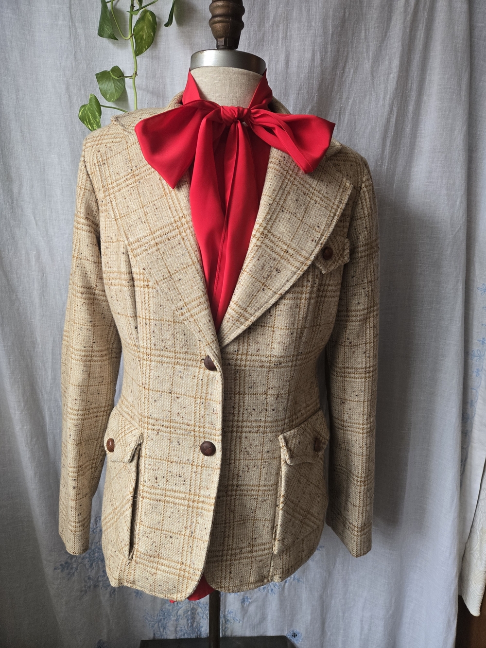 Vintage 1970s windowpane check blazer by Happy Legs, small